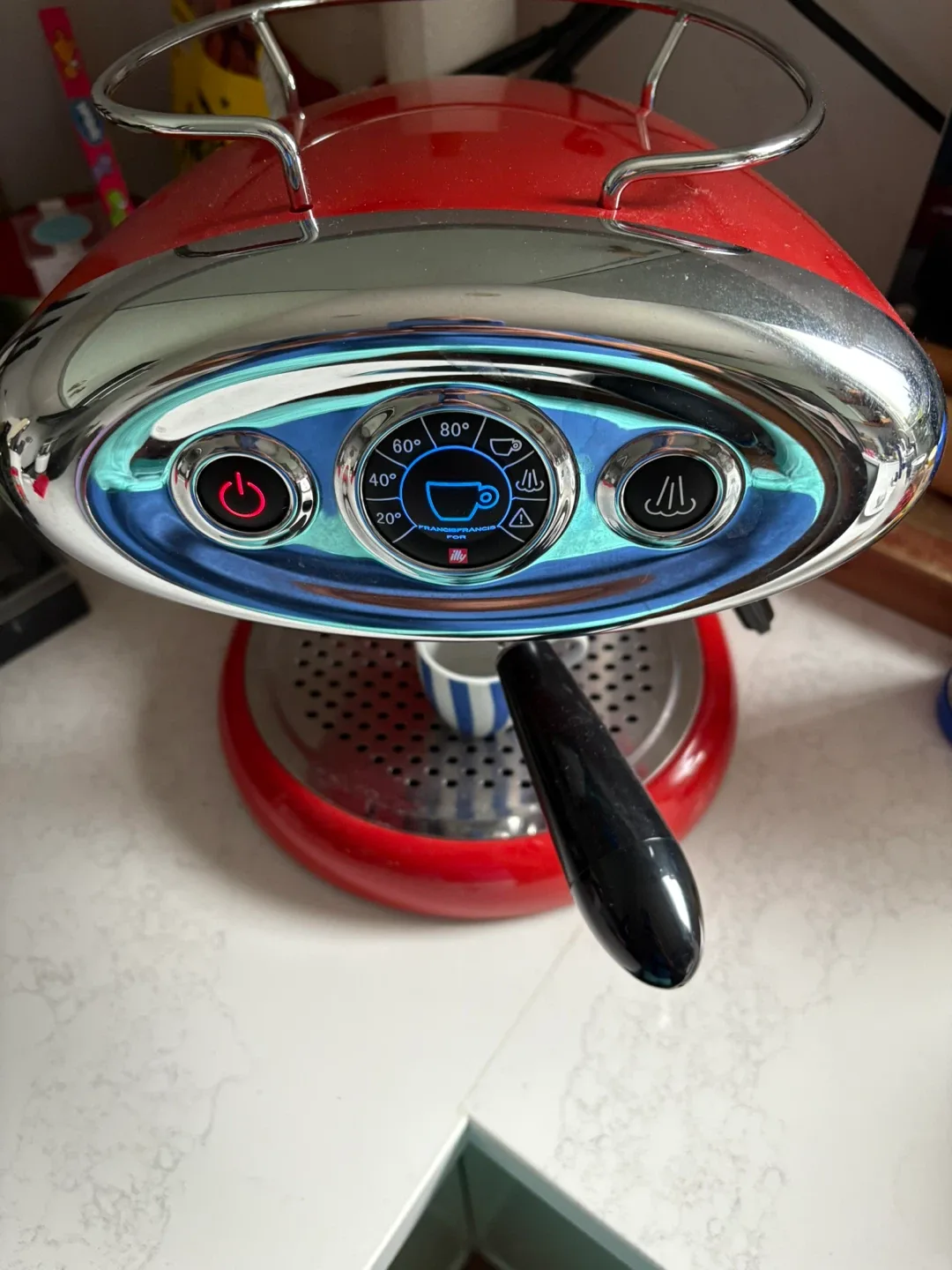 Illy Espresso Machine - Red 🧡 image indicator(2)