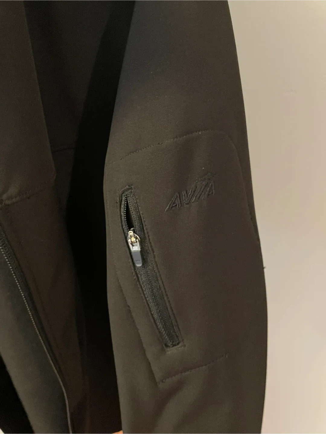 Avia Black Softshell Jacket - XL image indicator(4)