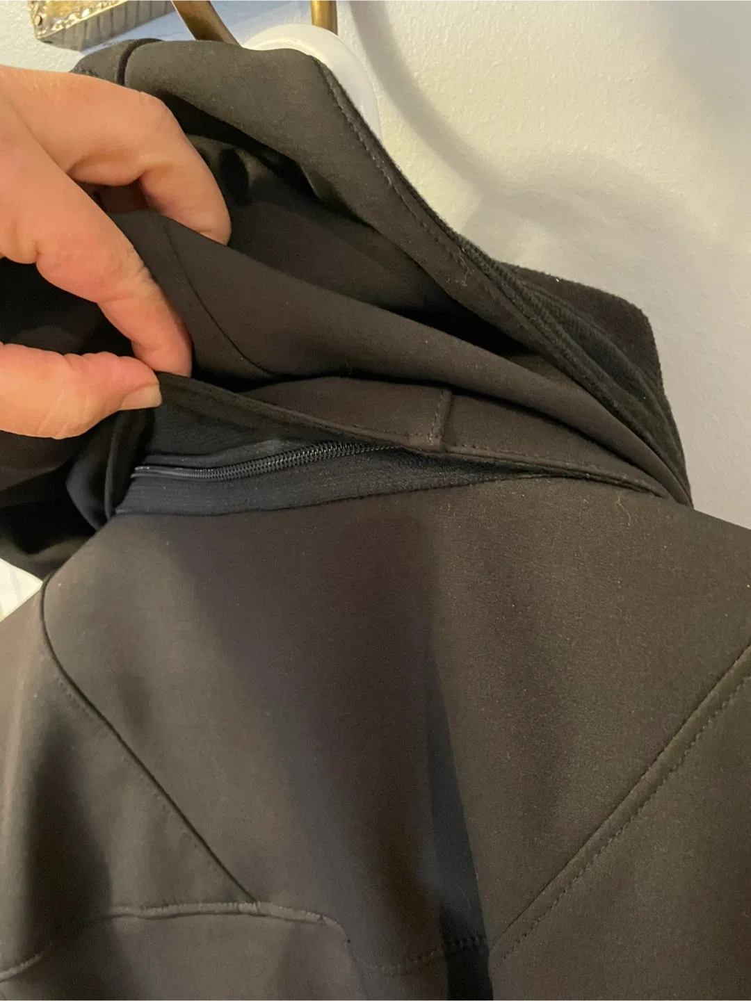Avia Black Softshell Jacket - XL image indicator(3)