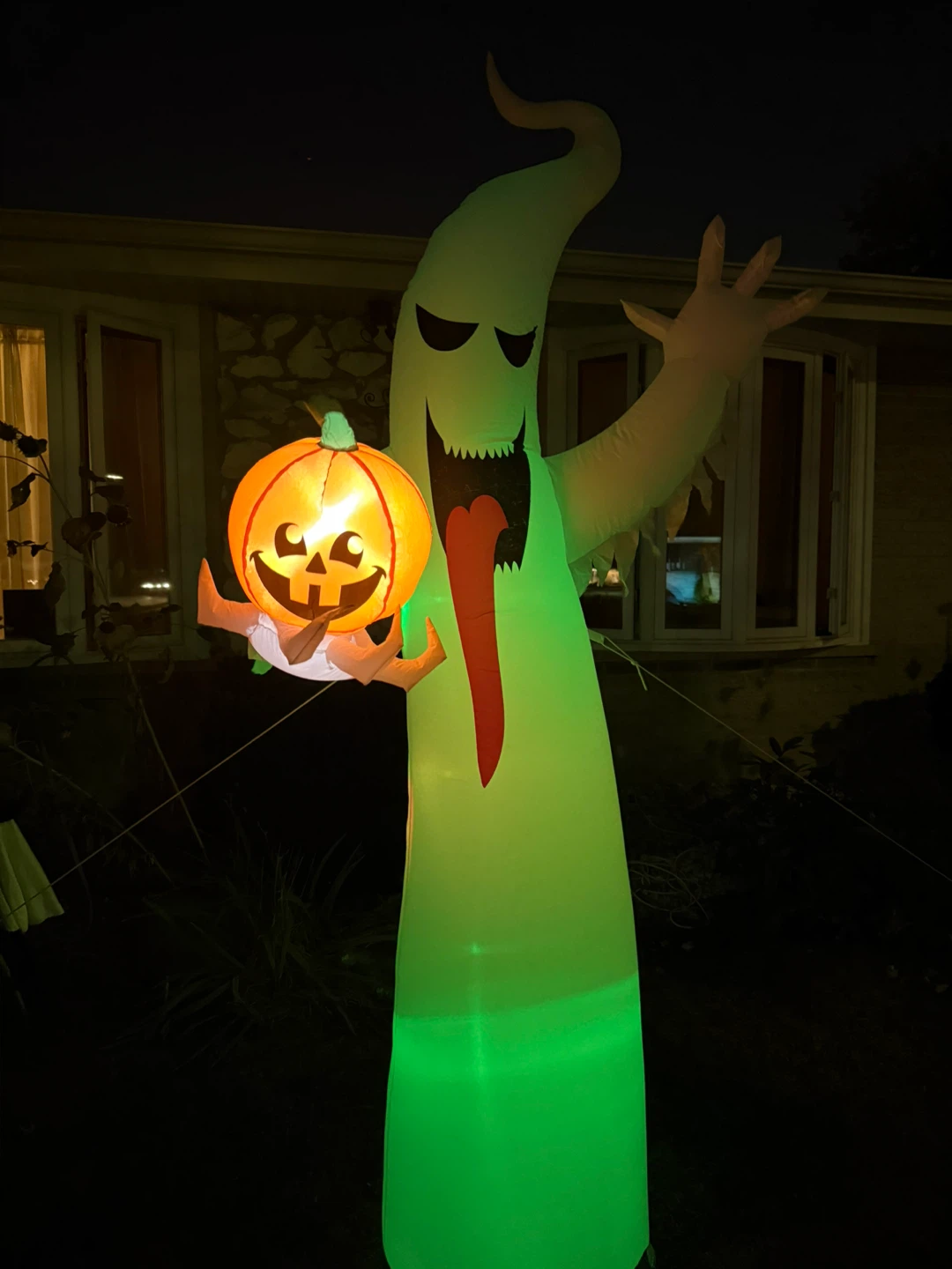 Halloween Inflatable Ghost Holding Pumpkin light up