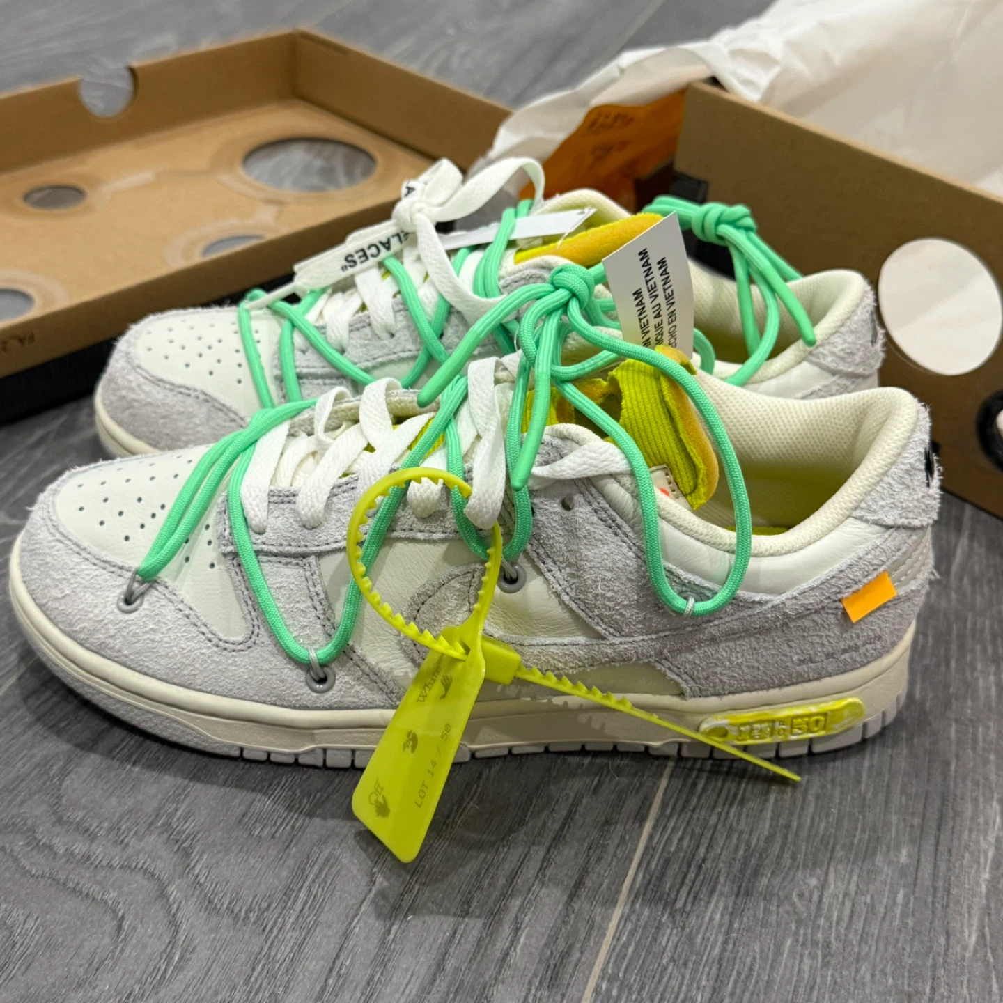 Nike x Off-White Dunk Low Lot 14 Sneakers - photo 2