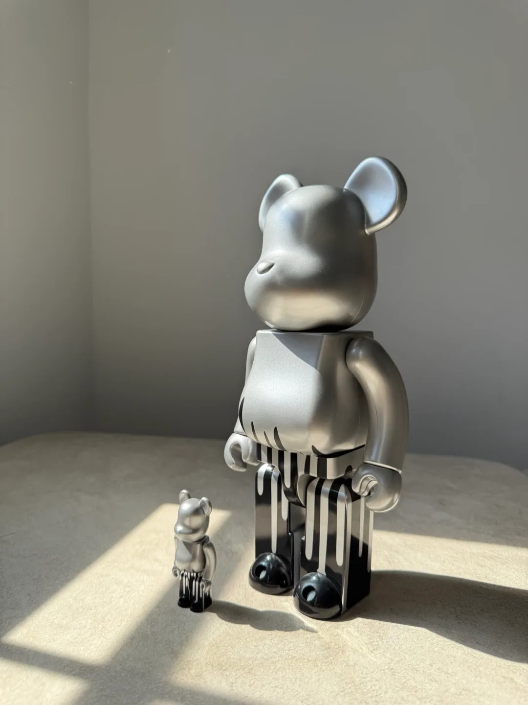 BE@RBRICK Krink NYC 100% & 400% Set image indicator(3)