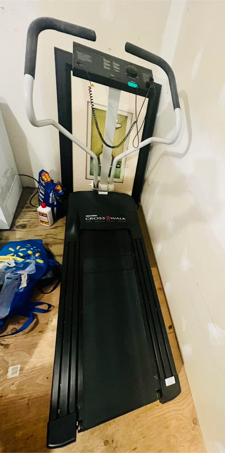 Pro-Form Crosswalk Treadmill image indicator(2)