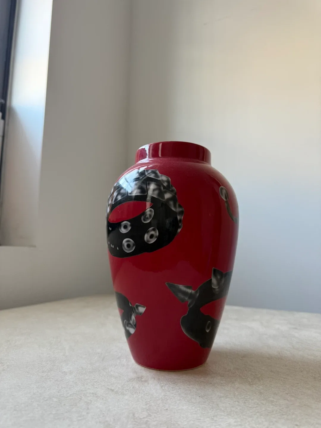 Supreme Spike Vase - Red image indicator(2)