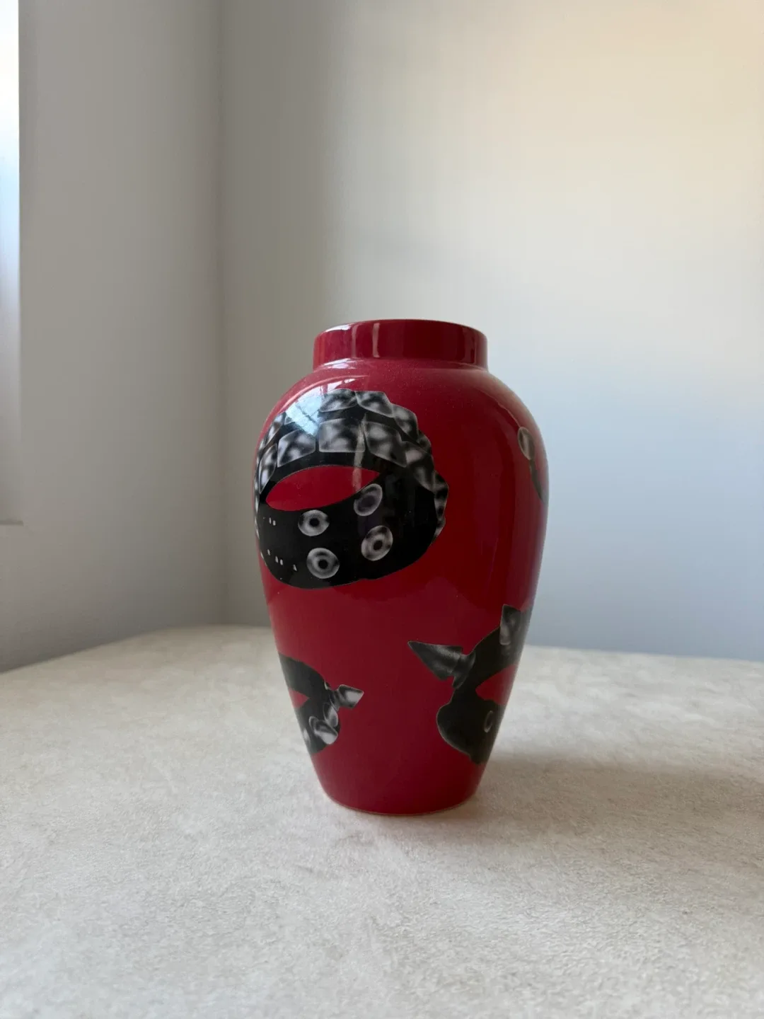 Supreme Spike Vase - Red thumbnail