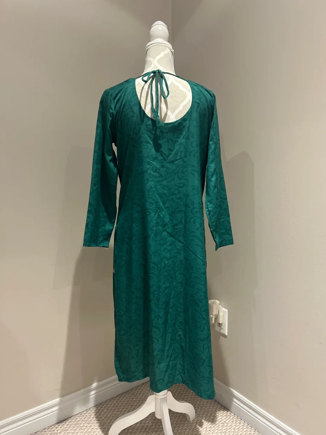 Green Embroidered Salwar Kameez Suit image indicator(3)