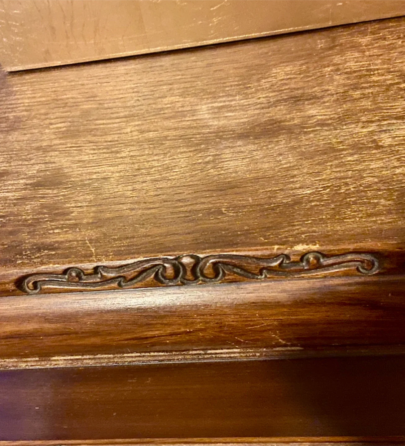 Small dresser antique Henredon? GUC image indicator(5)