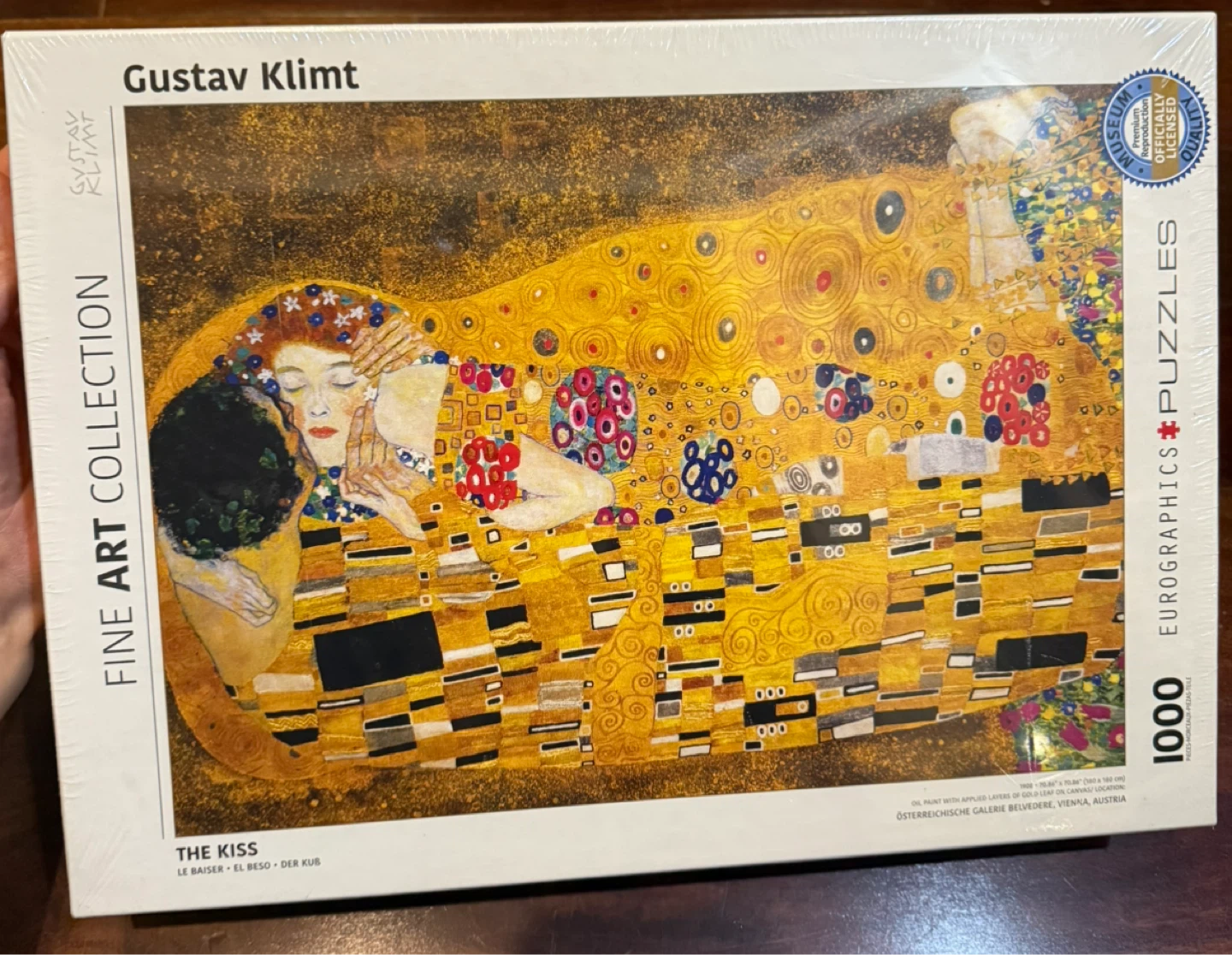 Gustav Klimt 'The Kiss' 1000-Piece Jigsaw Puzzle