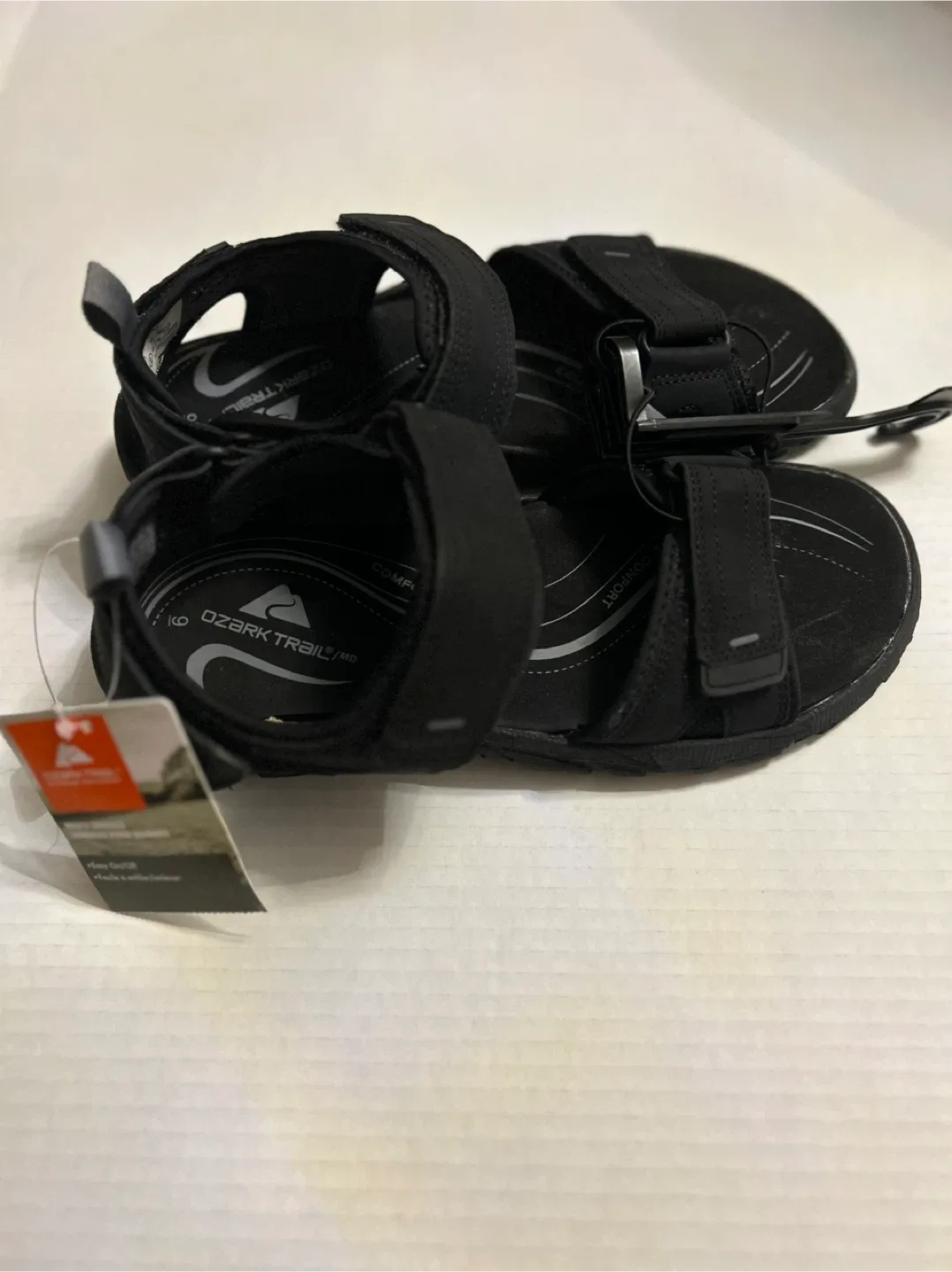 New Ozark Trail Men's Sandals - Size 9 image indicator(3)