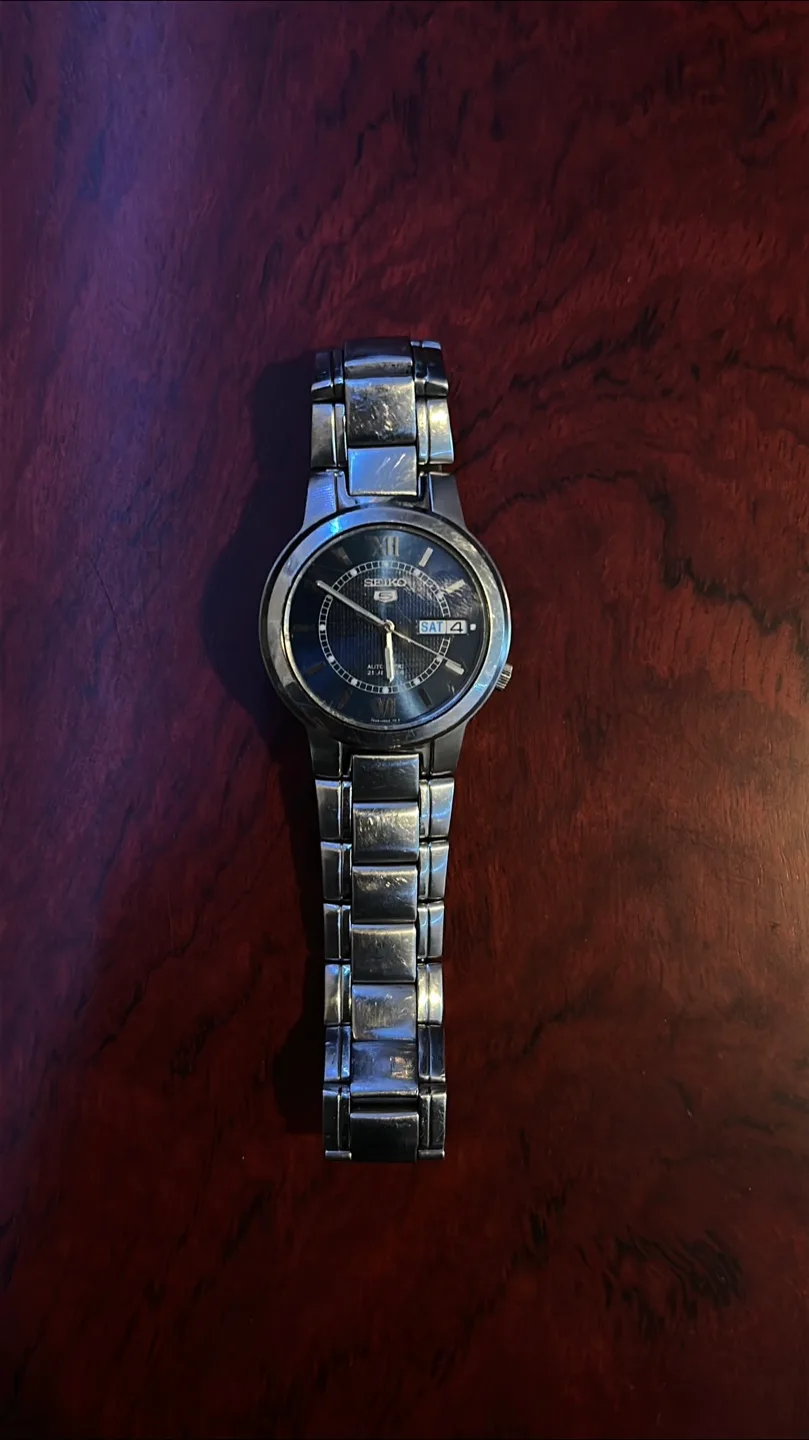 Seiko Automatic Watch - Blue Face image indicator(3)