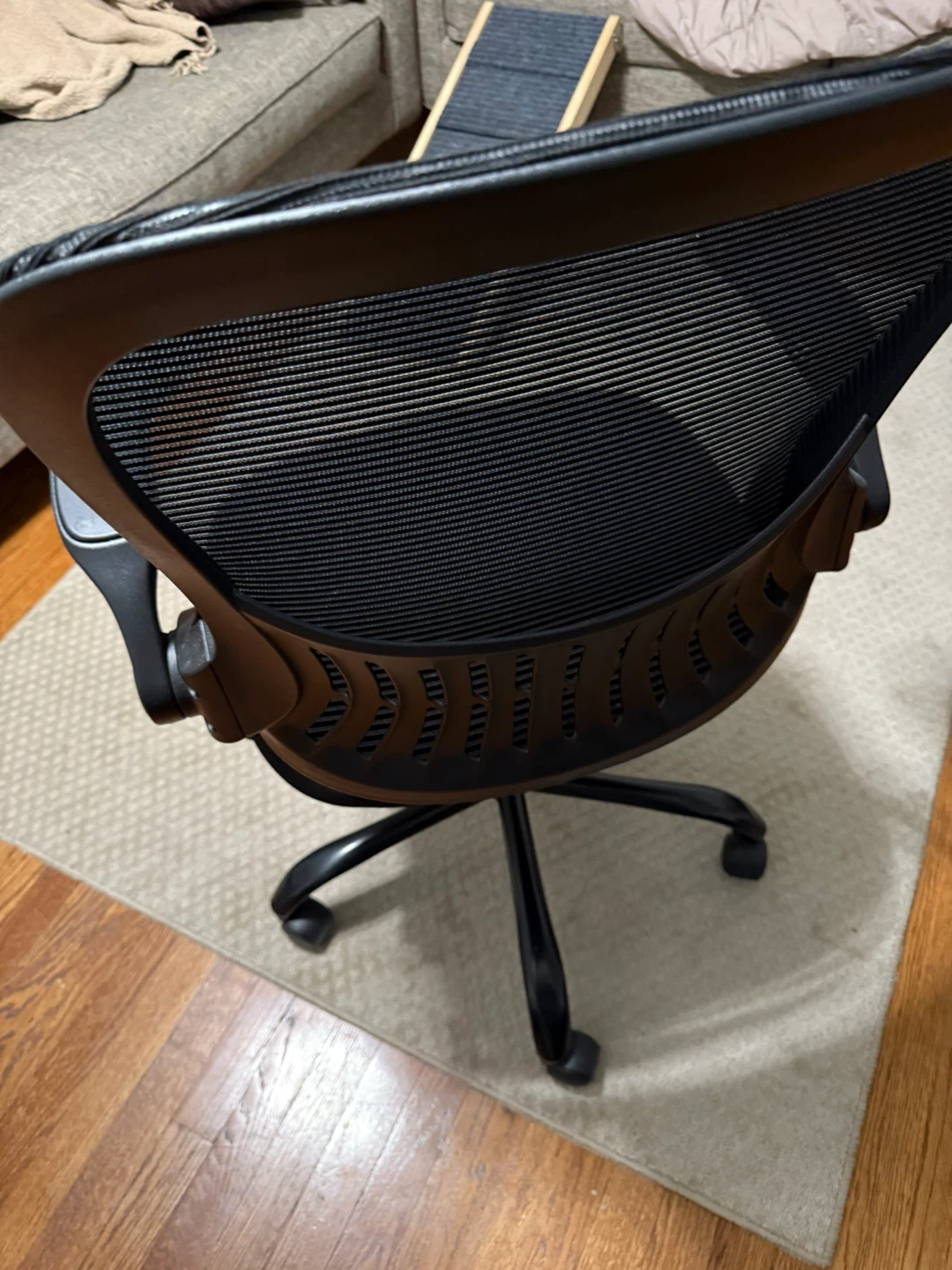 Black Mesh Office Chair - photo 3