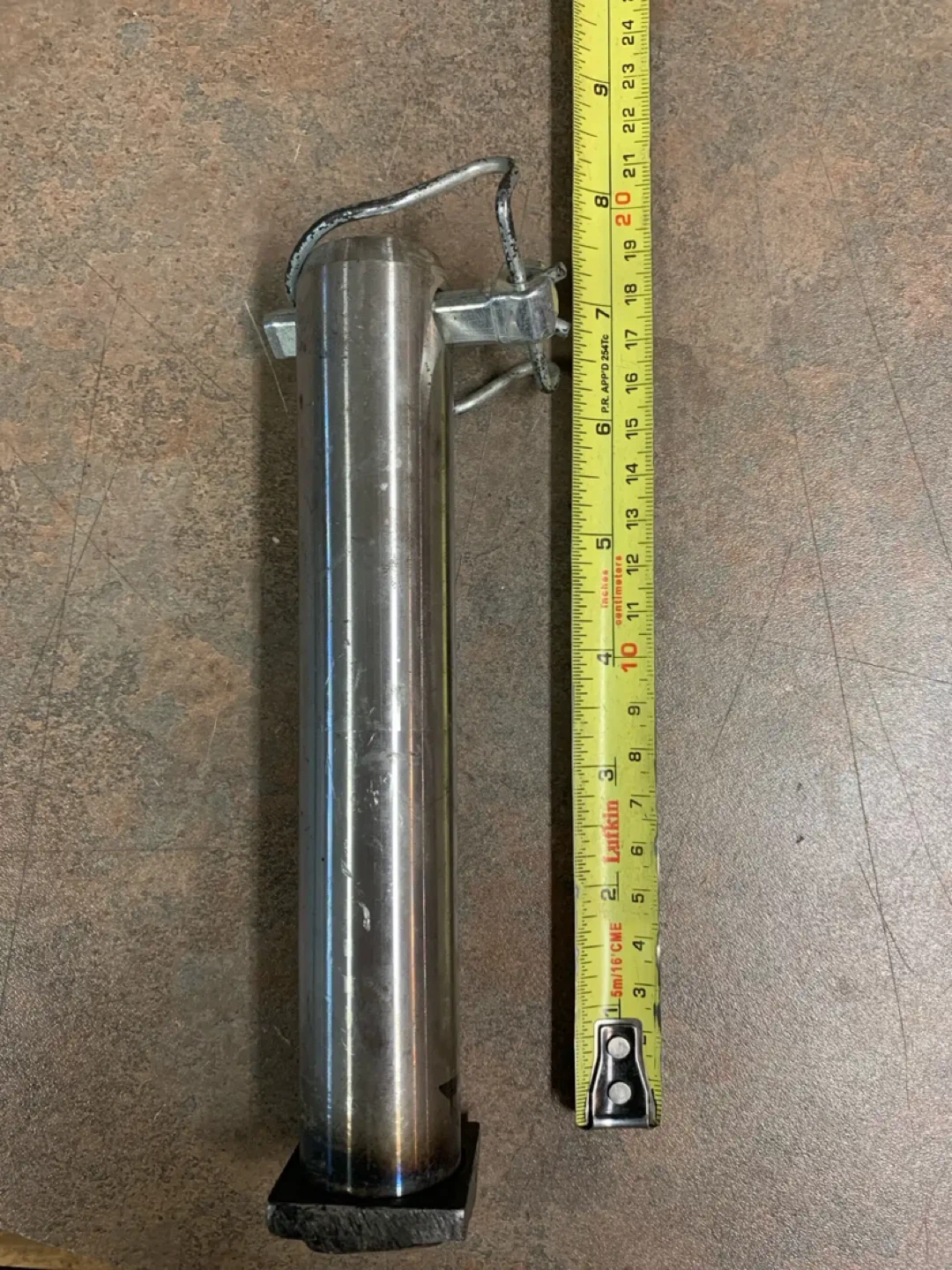 Manitou / Gehl Bucket Pin 7” X 1-1/4” - NEW
