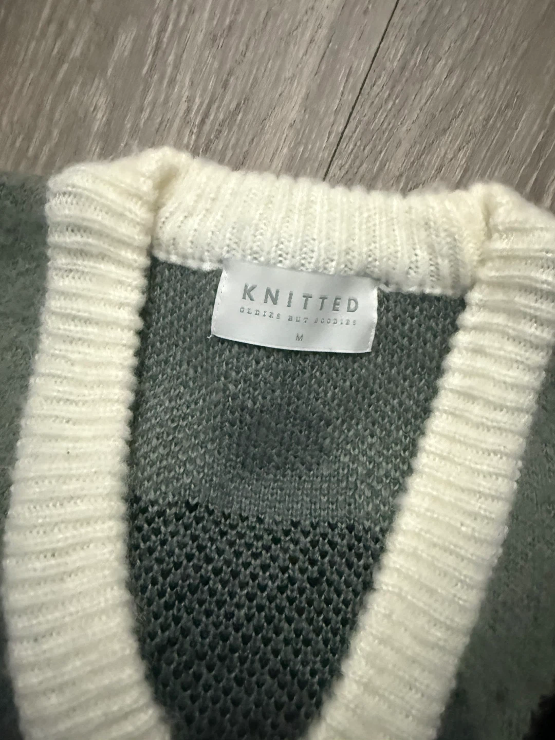 Knitted Olive Aux Scoples Cardigan - photo 2