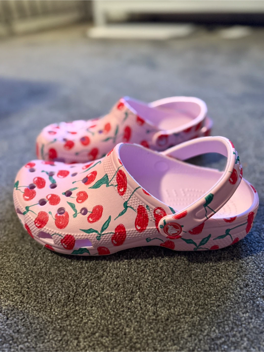 Crocs Classic Clog, Size 7, Cherry Print - photo 2