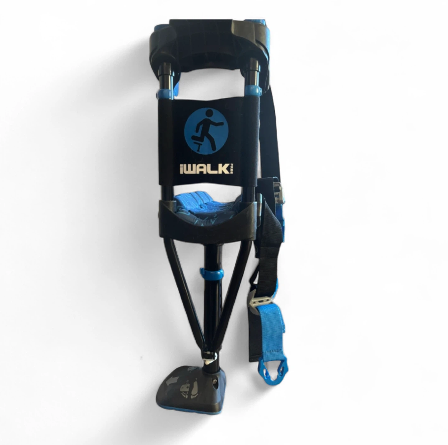 iWALKFree 3.0 Hands-Free Knee Crutch - photo 2