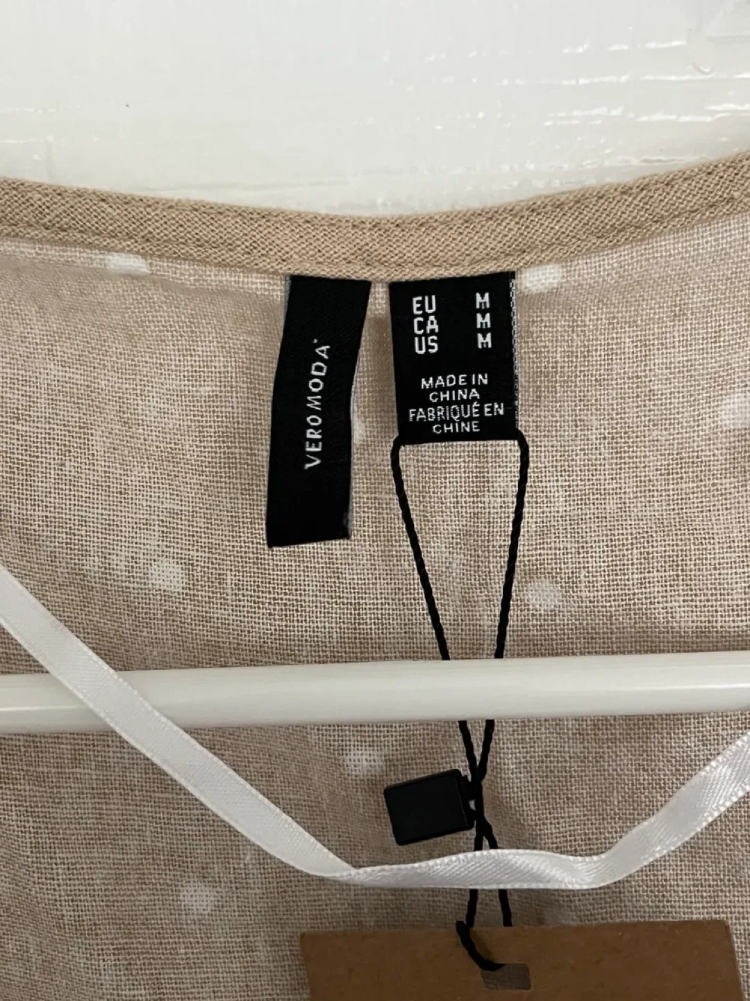 New Vero Moda Beige Polka Dot Top - Size M image indicator(3)