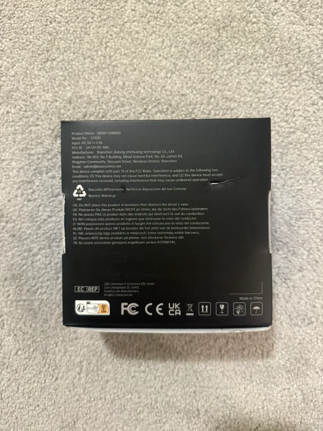 New in box! 4K Dash Camera Front and Rear + 32GB memory card image indicator(3)