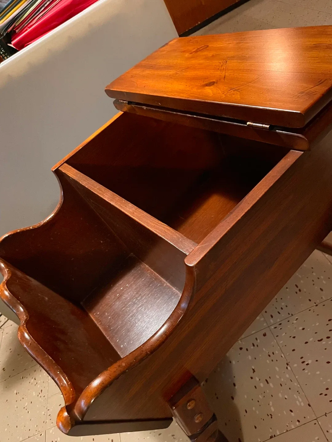 Solid Pine End Table w Storage & Built-in Book Rack image indicator(6)