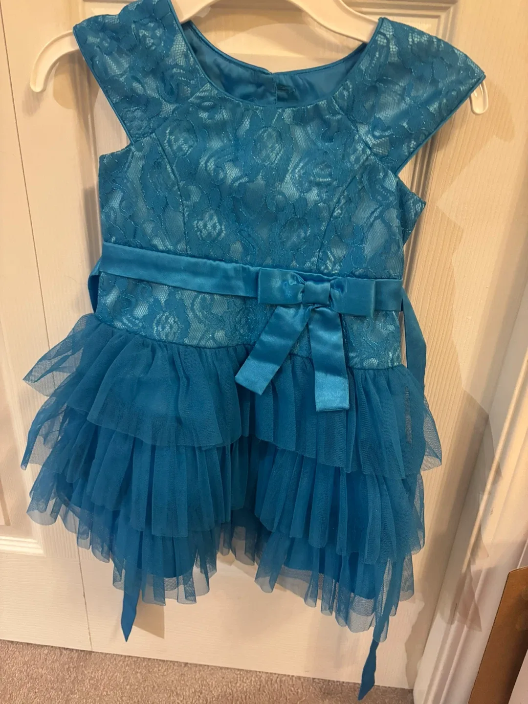 Girls Dresses - Size 2 image indicator(9)