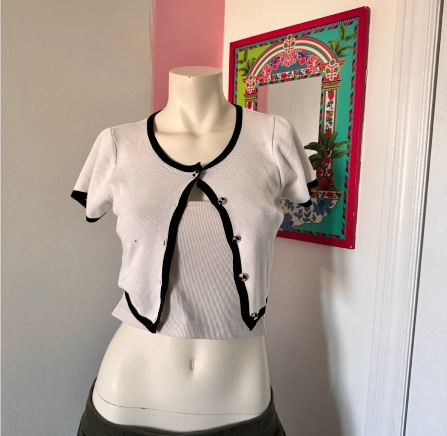 Cropped Woman’s Button-Up Cardigan thumbnail