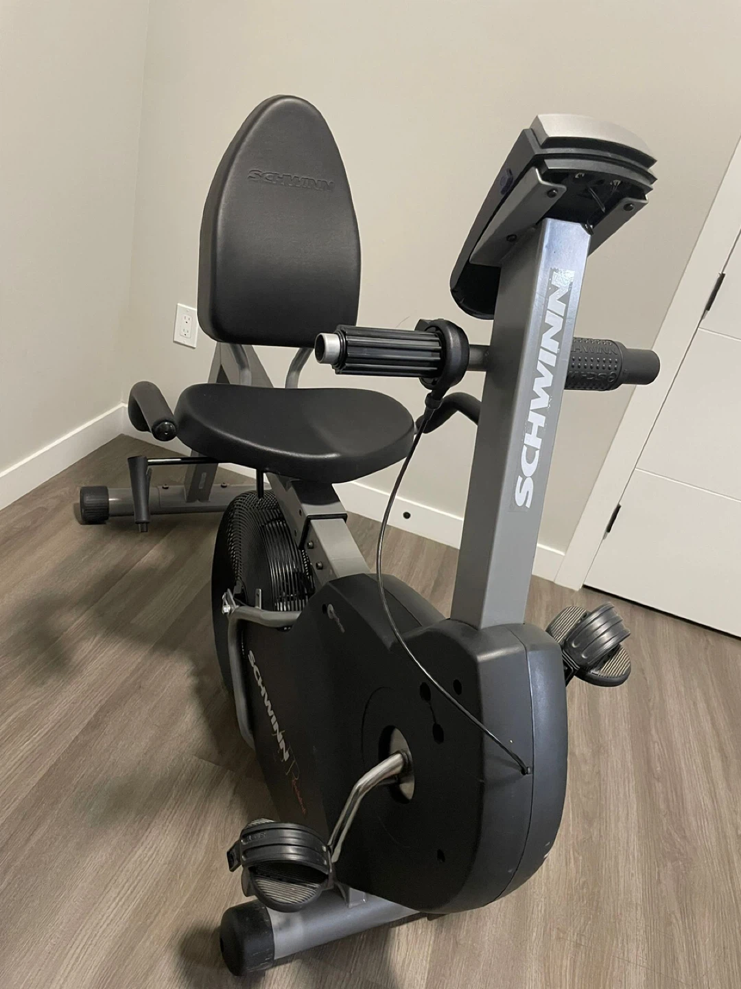 Schwinn Airdyne AD6 Recumbent Bike