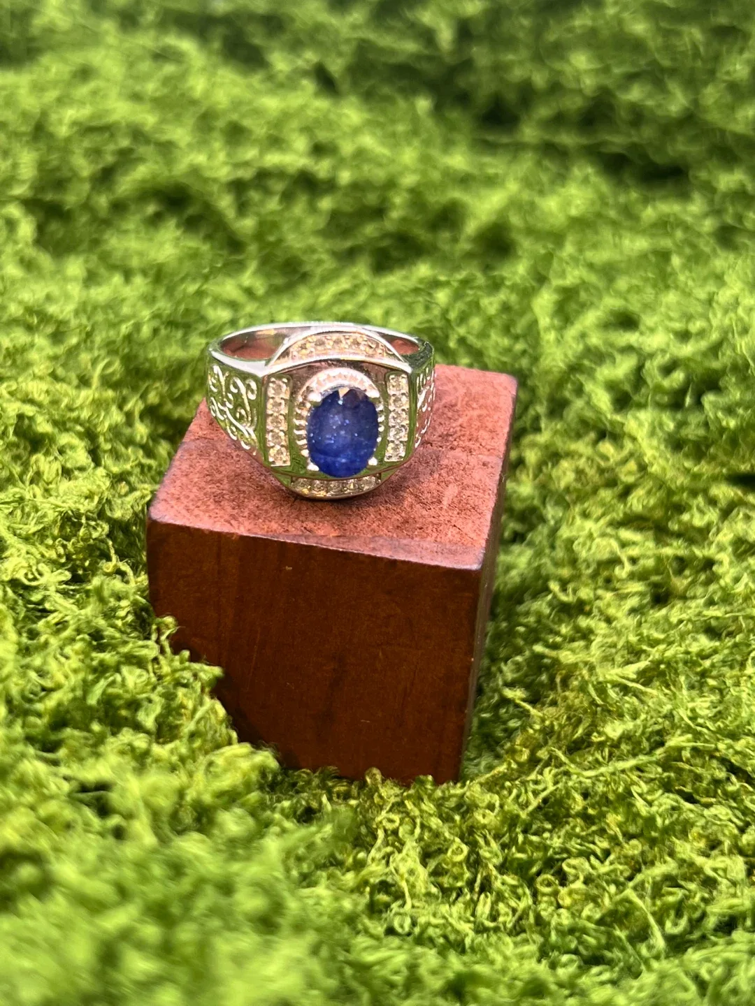 Sterling Silver Ring with Sapphire thumbnail