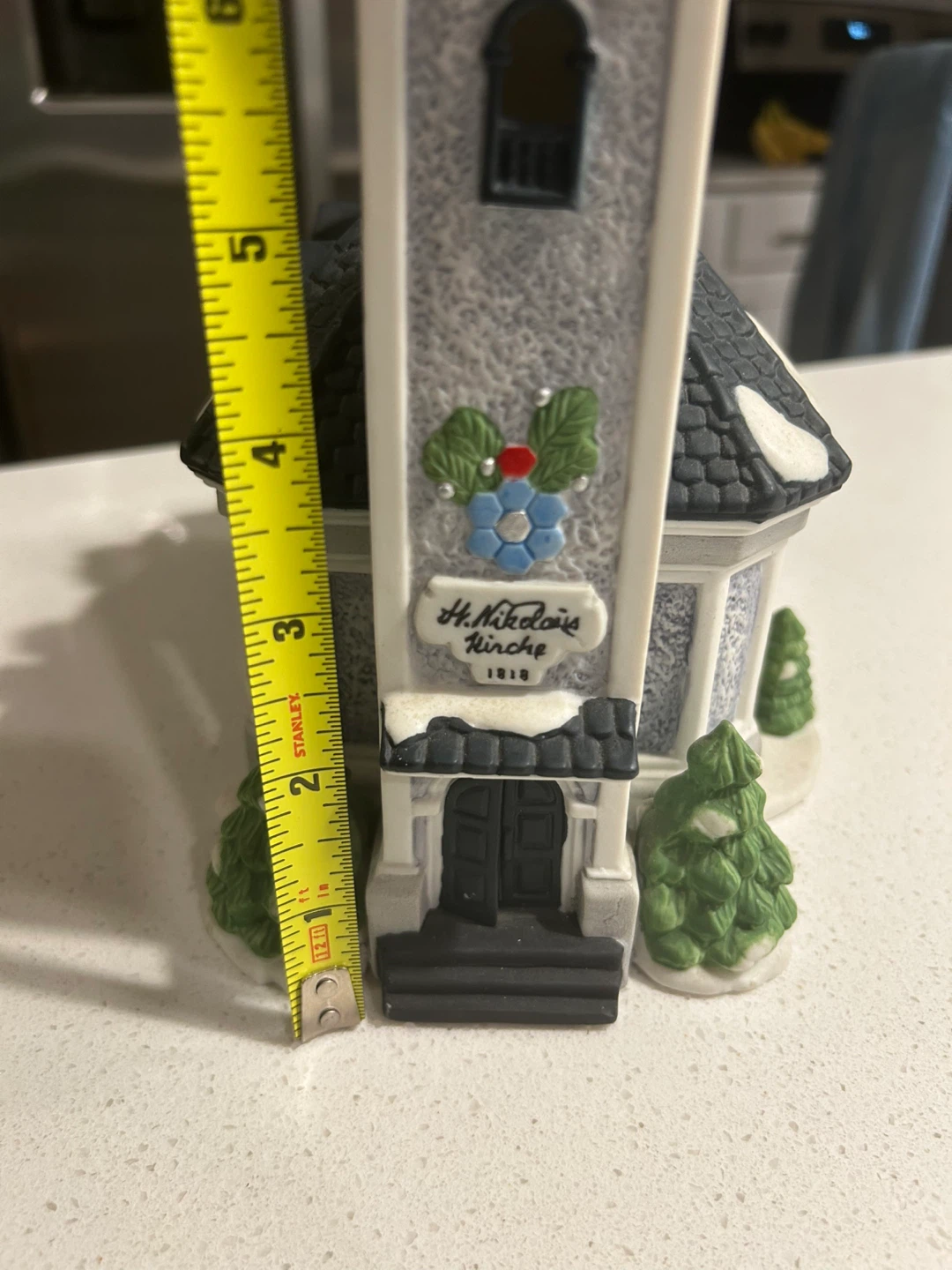Department 56 St. Nikolaus Kirche Alpine Village Series - photo 4