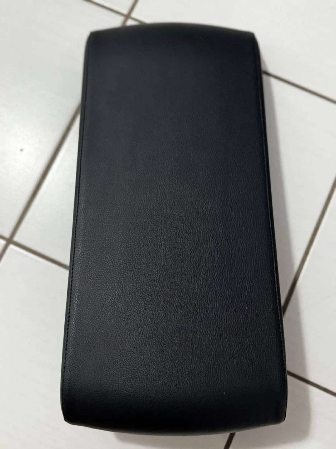 Armrest Lid Cover for Ford Flex 2013–2019 💥 Brand new image indicator(3)