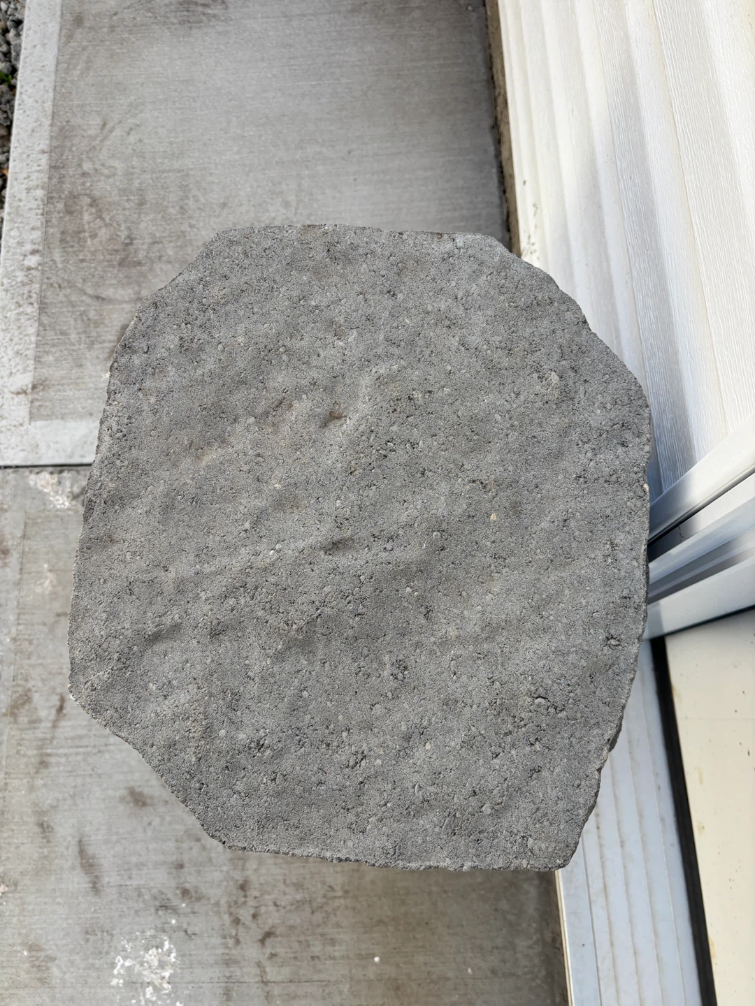 Concrete Stepping Stones - 18 Pieces