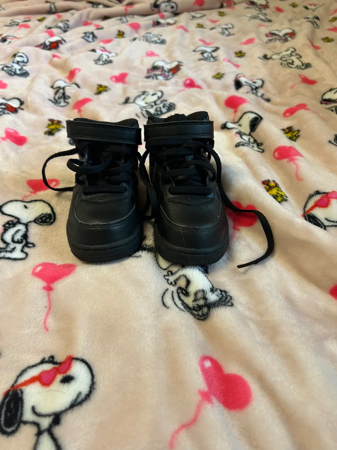 Nike Air Force 1 High Toddler Black Sneakers - Size 6 image indicator(2)