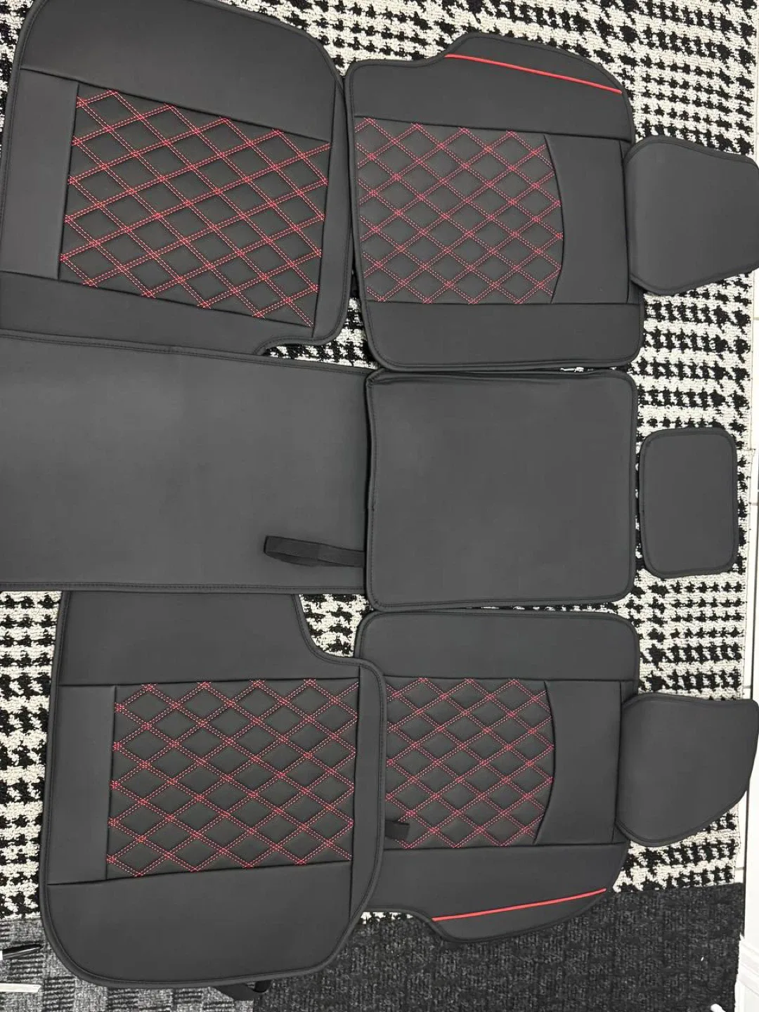 Aierxuan Truck Seat Covers  Ford F150,250,350,450, — Black & Red image indicator(9)