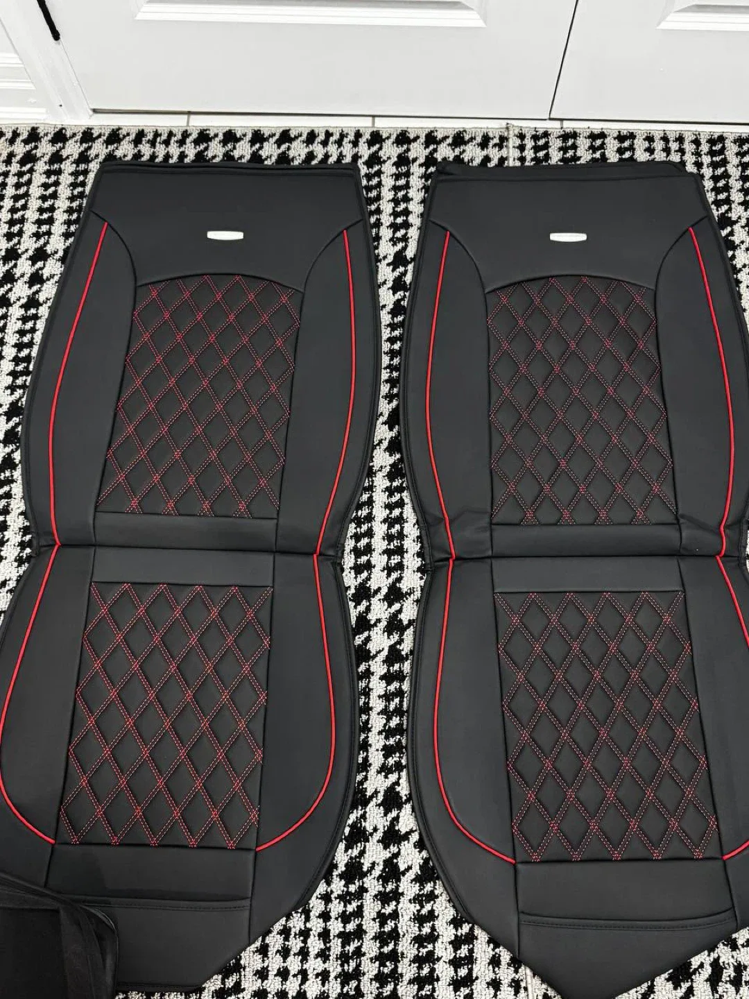 Aierxuan Truck Seat Covers  Ford F150,250,350,450, — Black & Red image indicator(7)