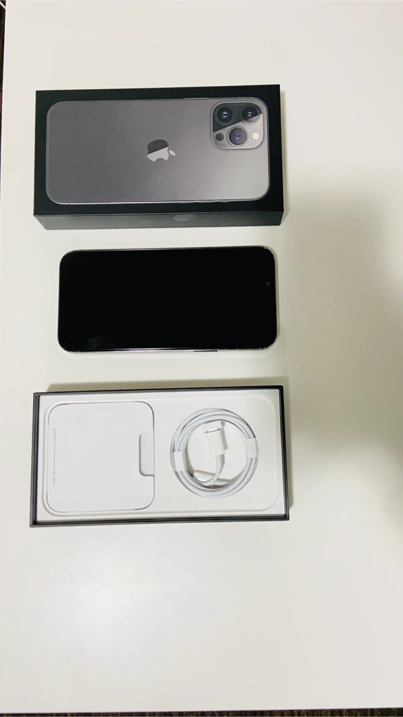 Apple iPhone 13 Pro Max - Graphite - Box Included