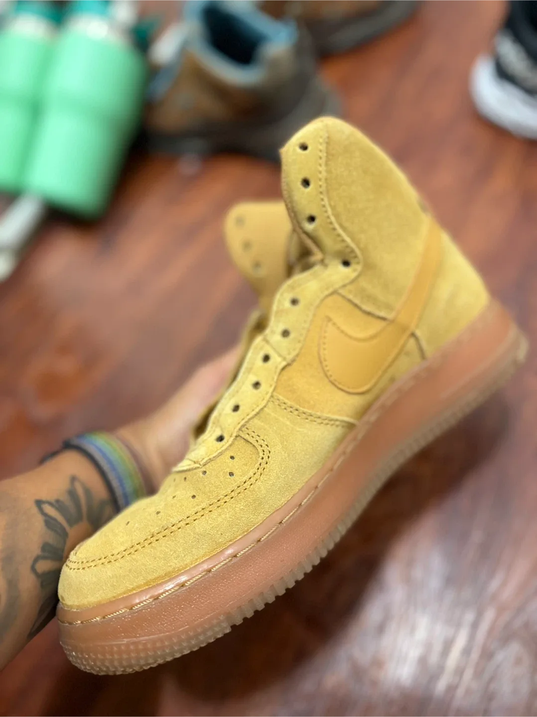 Nike Air Force 1 High Mustard Yellow image indicator(3)