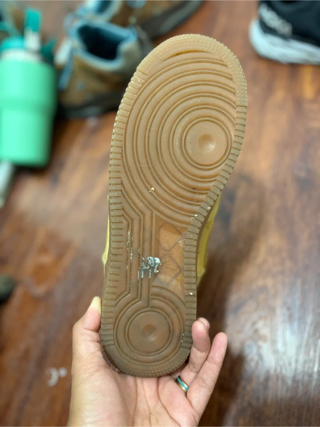 Nike Air Force 1 High Mustard Yellow image indicator(4)