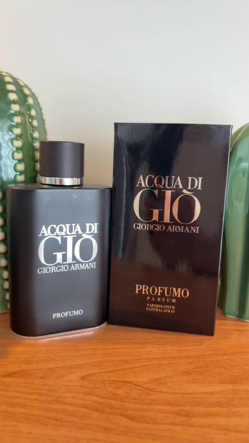 Colognes For Men image indicator(2)