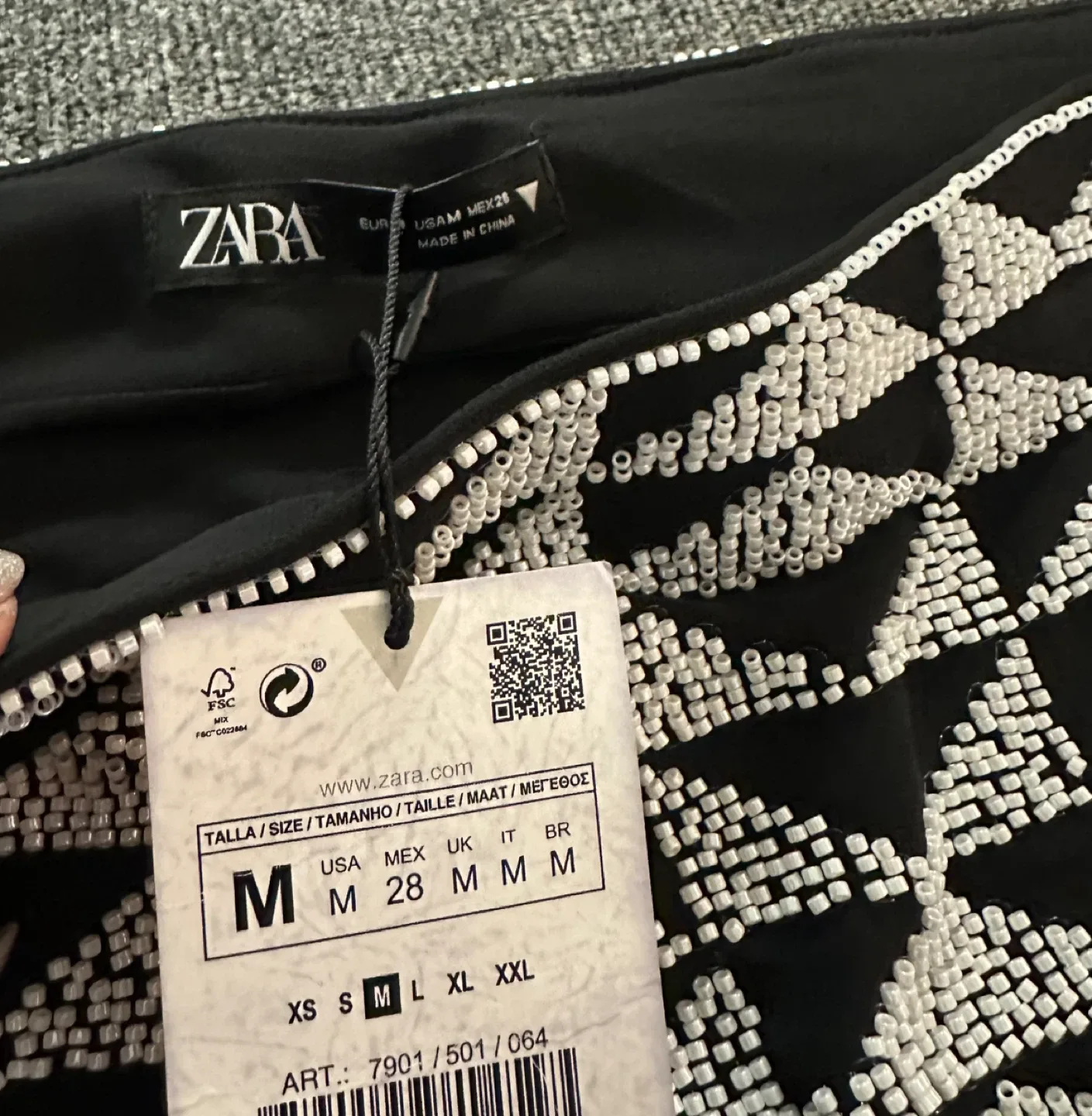 Zara Beaded Mini Skirt - Size M image indicator(7)