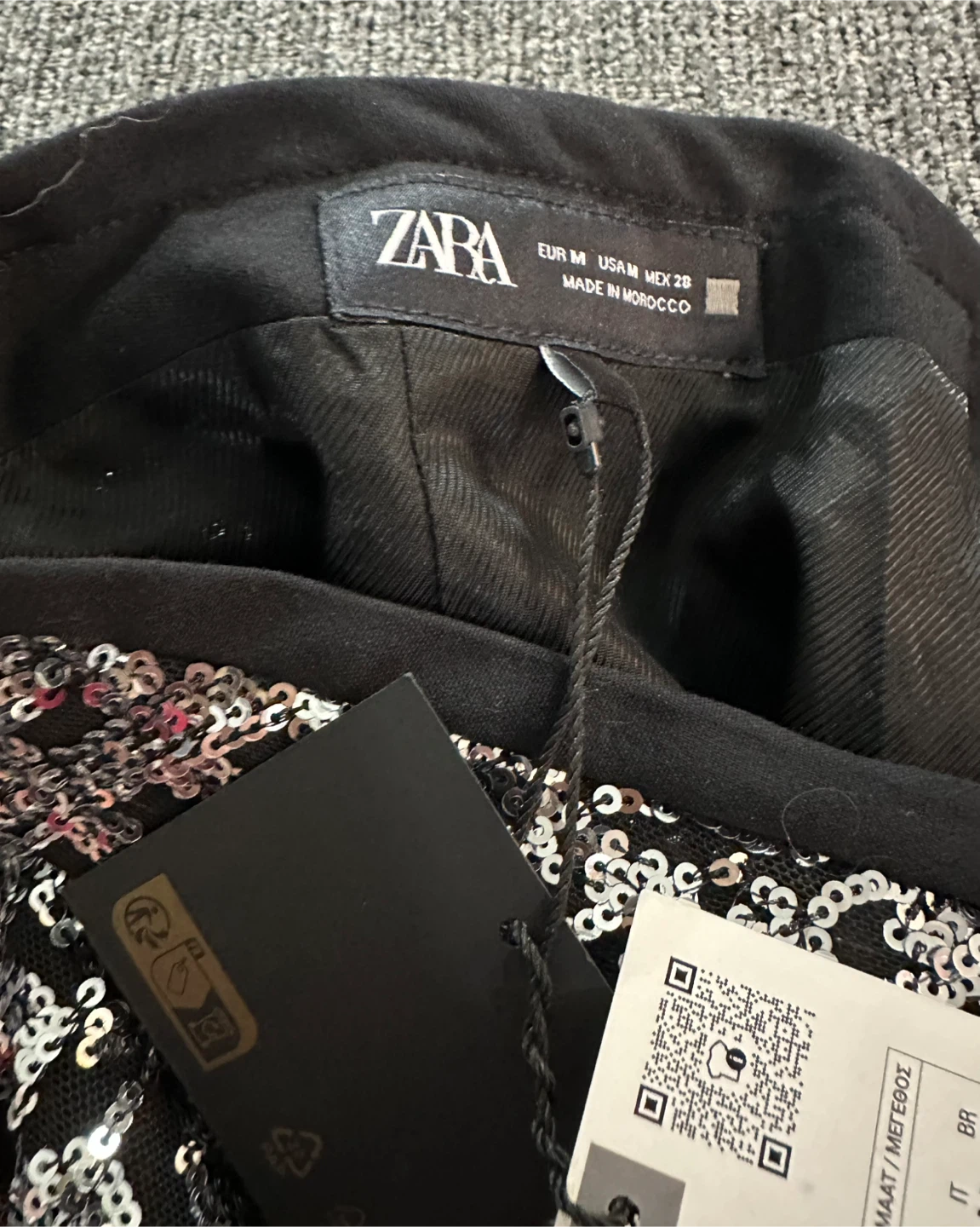 Zara Sequin Shorts - Size M - photo 4