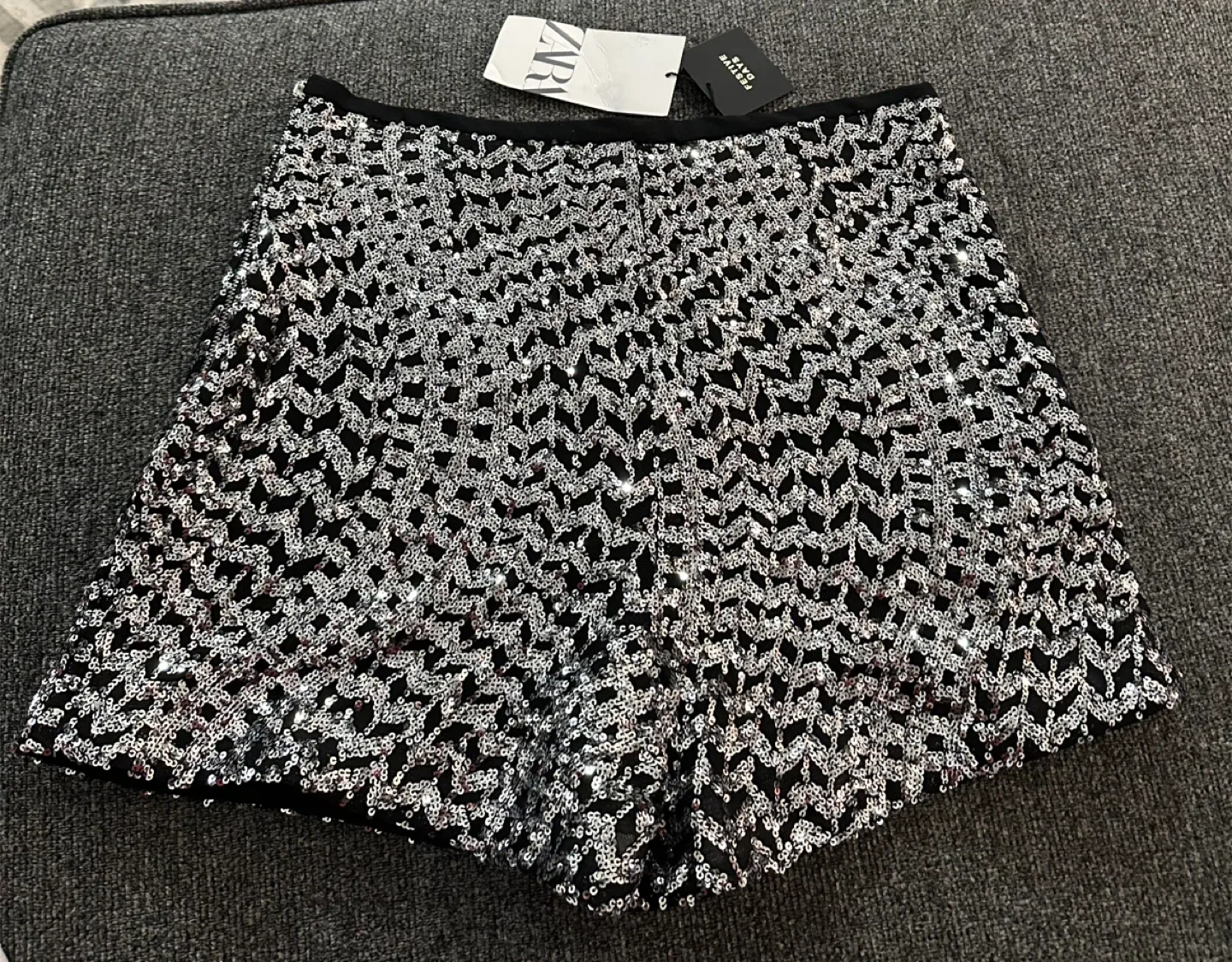 Zara Sequin Shorts - Size M image indicator(2)