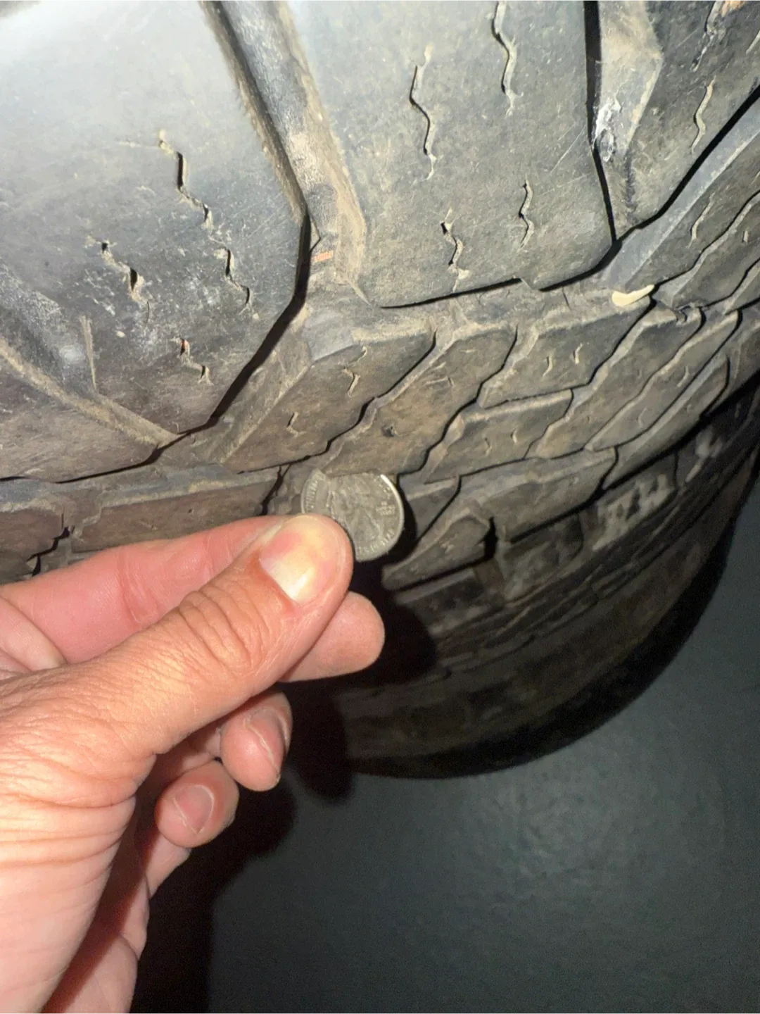 265/65R18 Duratrac Goodyear M&S image indicator(2)