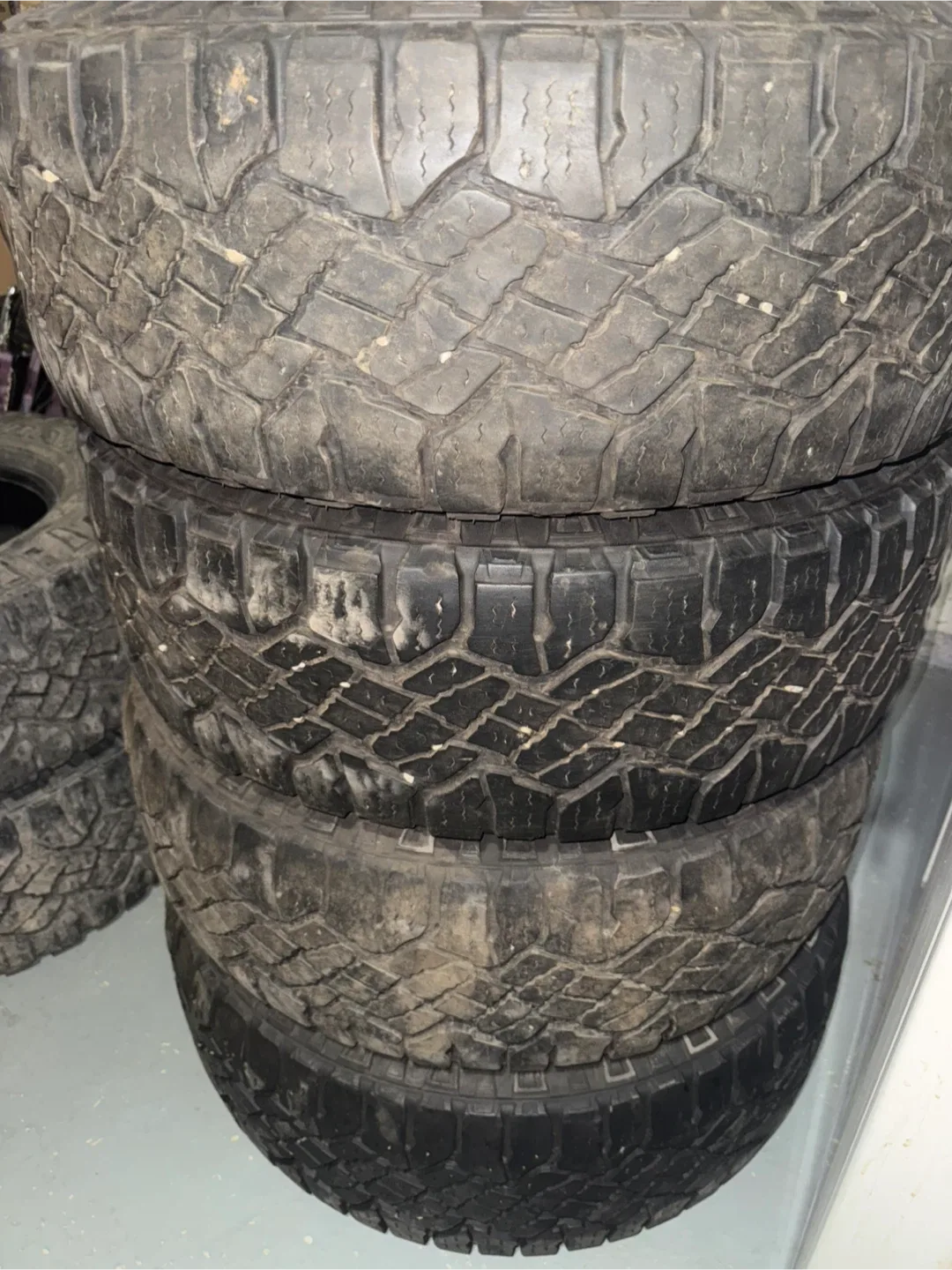 265/65R18 Duratrac Goodyear M&S image indicator(4)