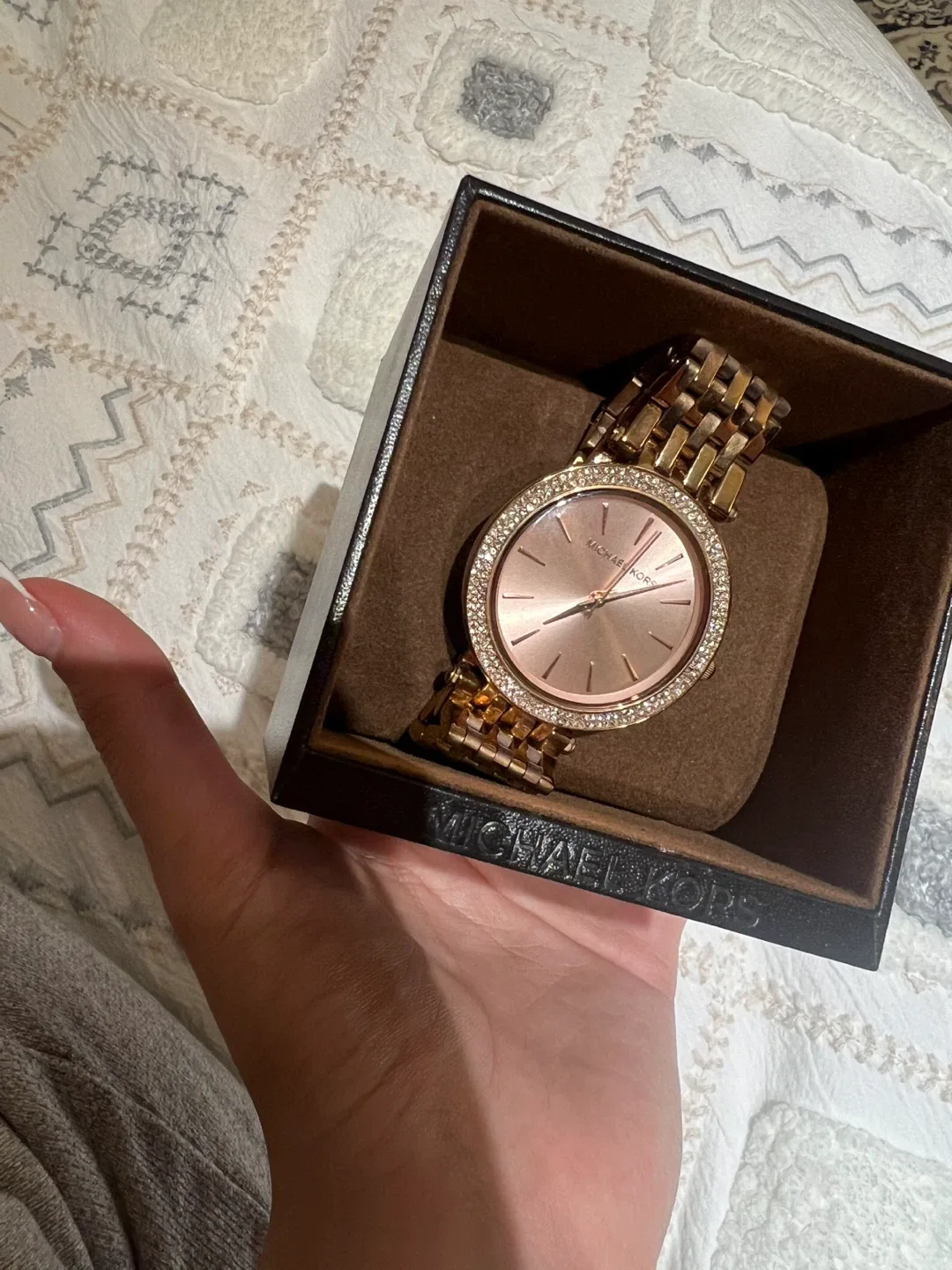 Michael Kors Rose Gold Watch with Box image indicator(2)