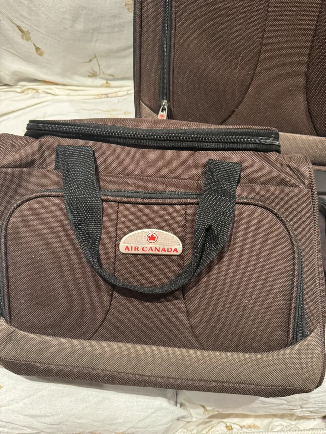 Cambridge & Air Canada Luggage Set - Brown image indicator(5)