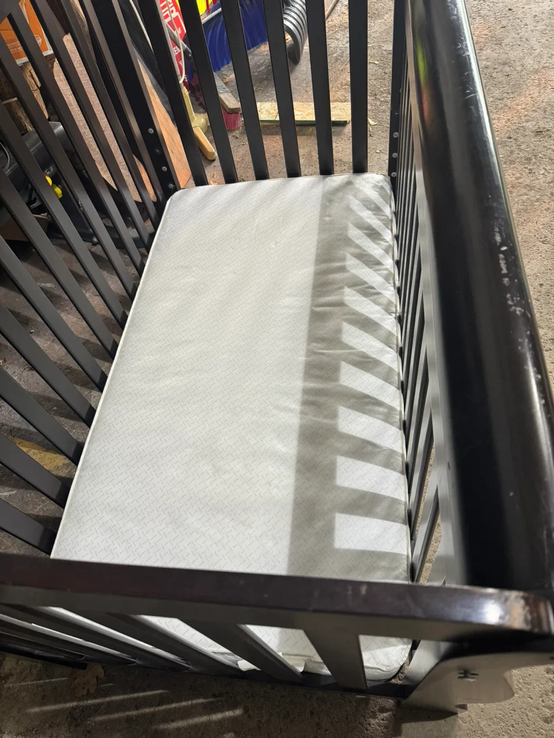 Dark Brown Baby Crib image indicator(4)