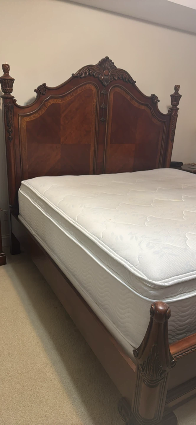 Ornate Wood Bed Frame - photo 3