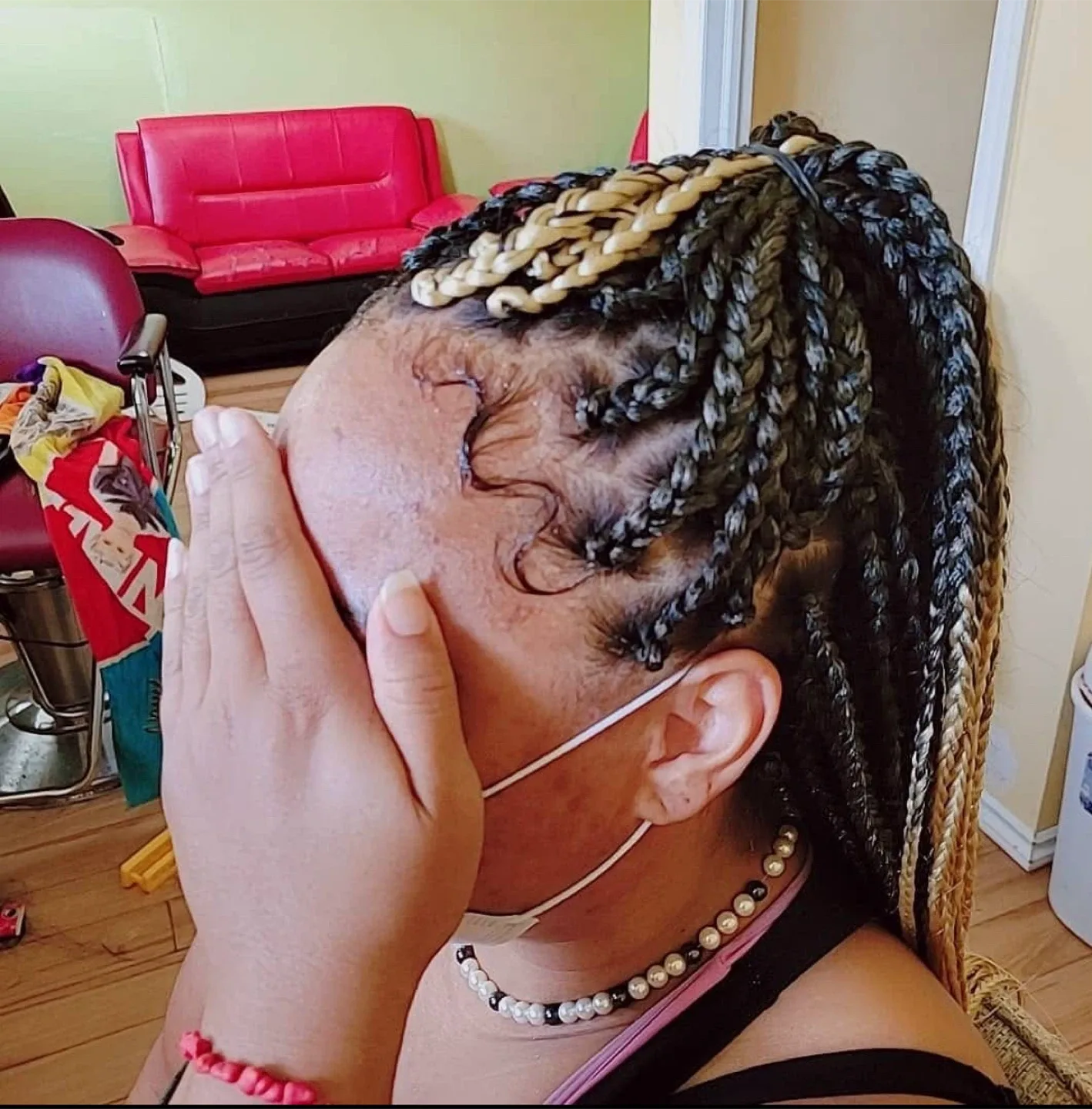 Hairdresser image indicator(7)