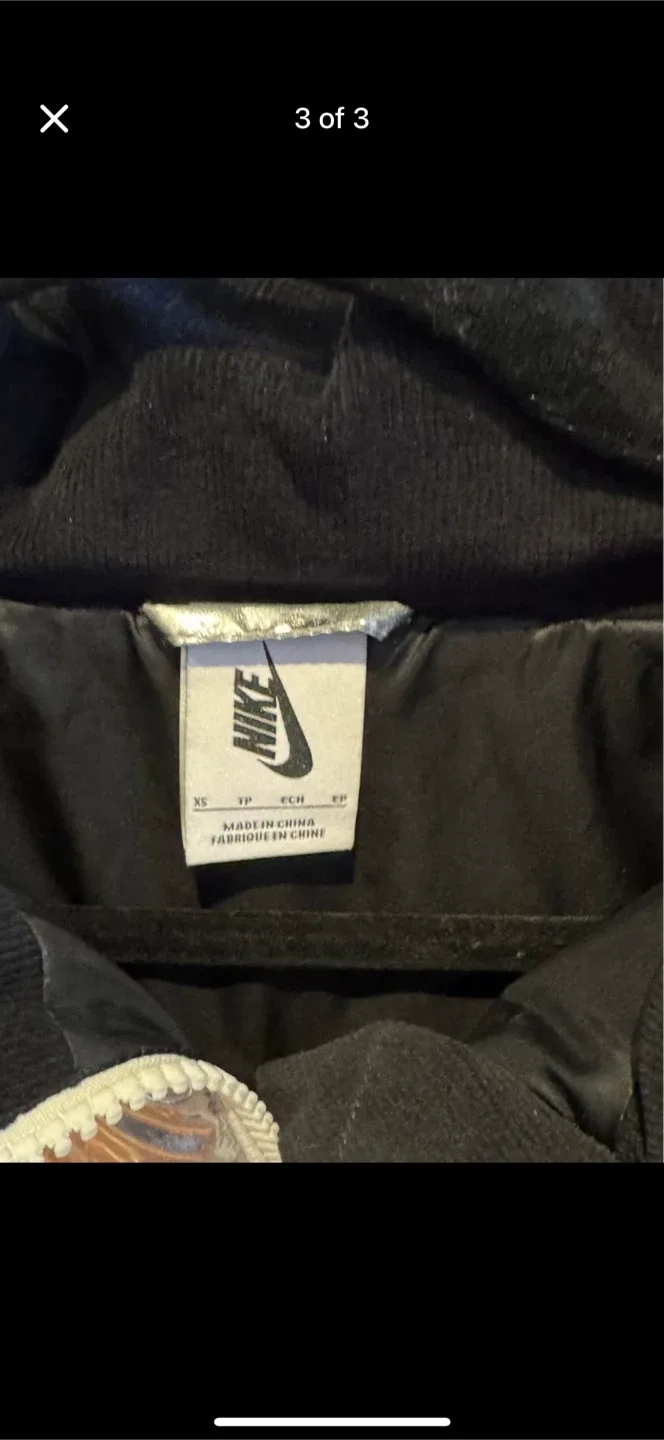 Nike Air Puffer Jacket - Silver, XS image indicator(3)