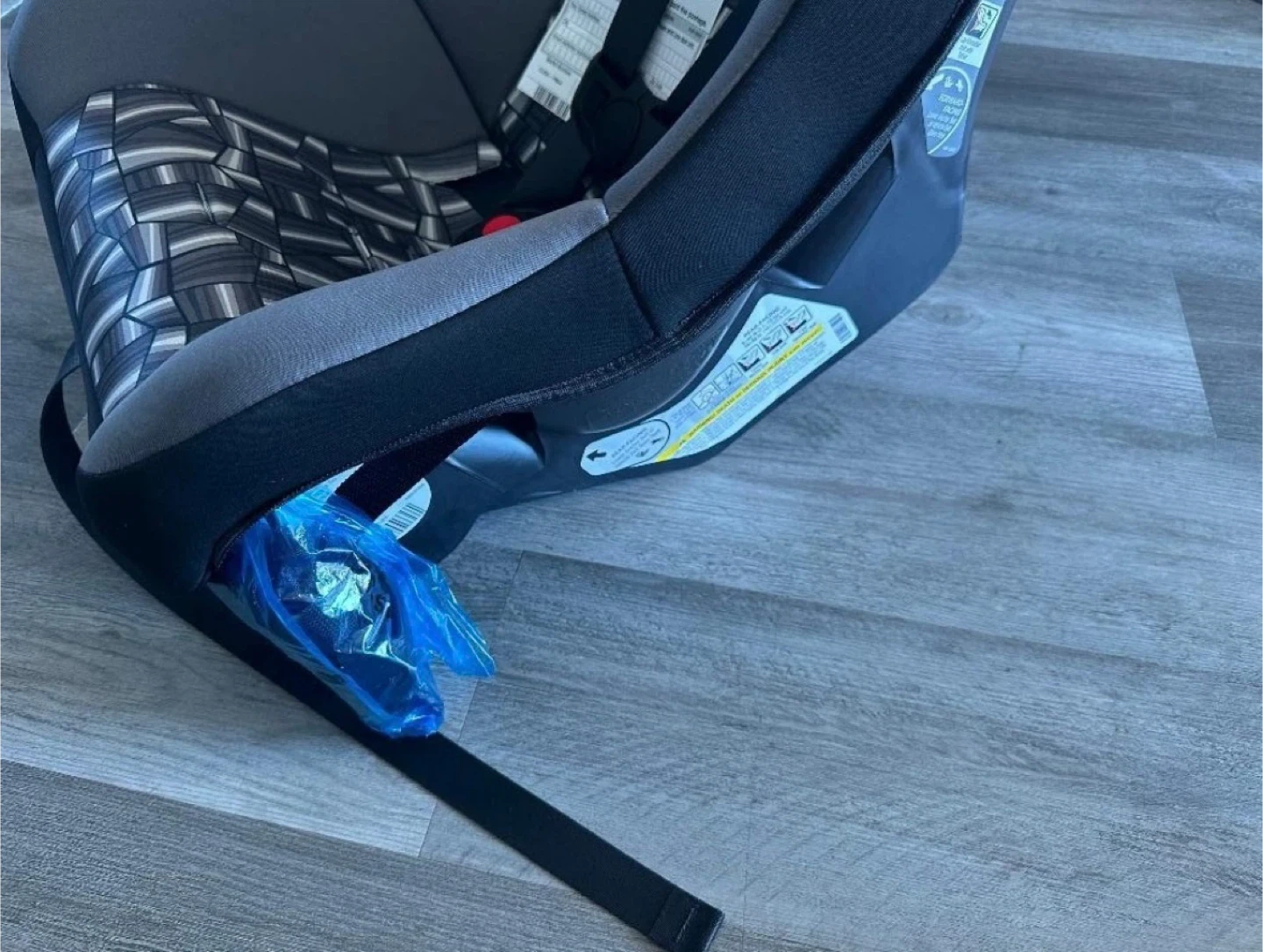 NEW Cosco Kids Convertible Car Seat - photo 4