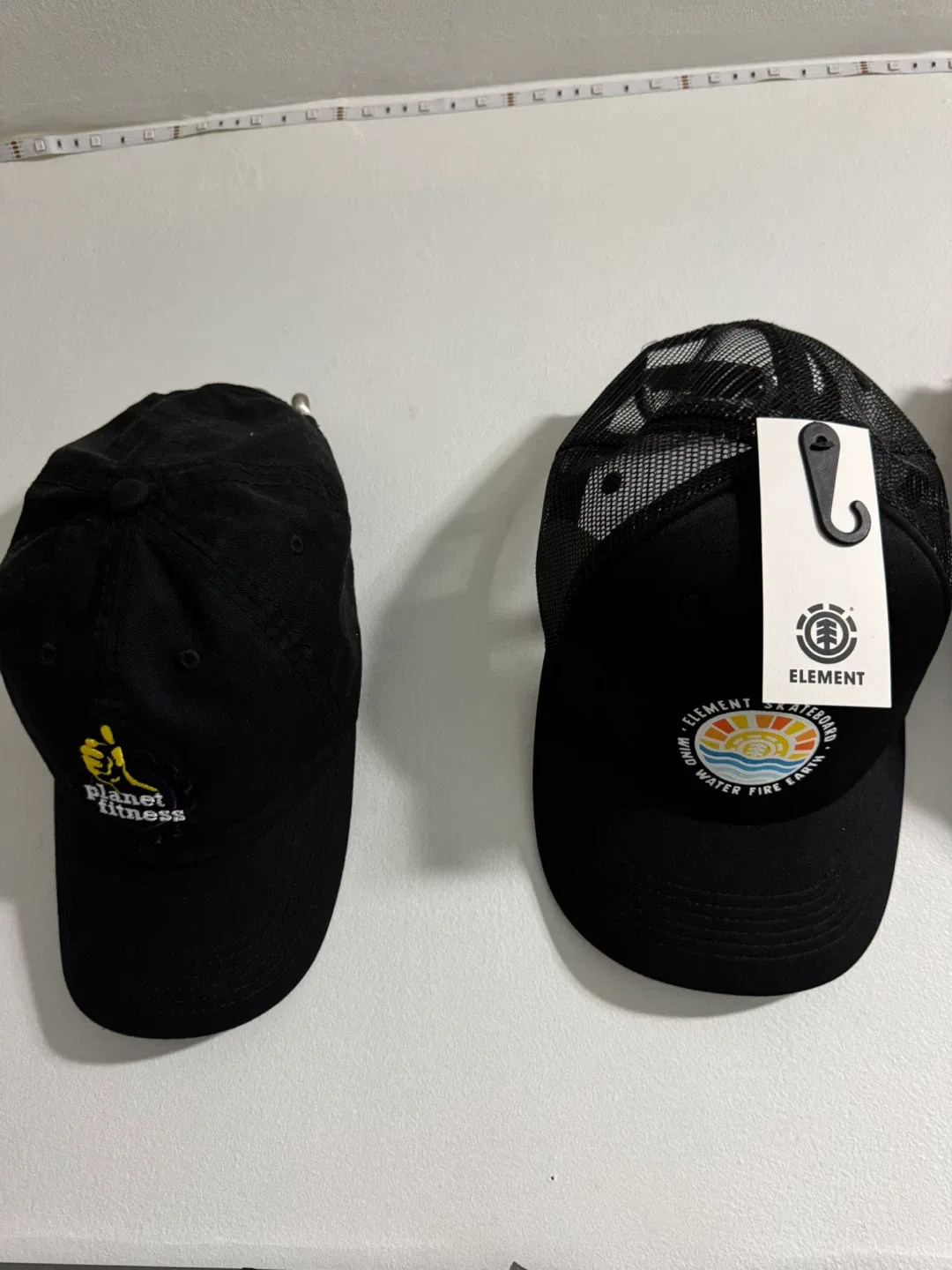 Planet Fitness Cap image indicator(2)