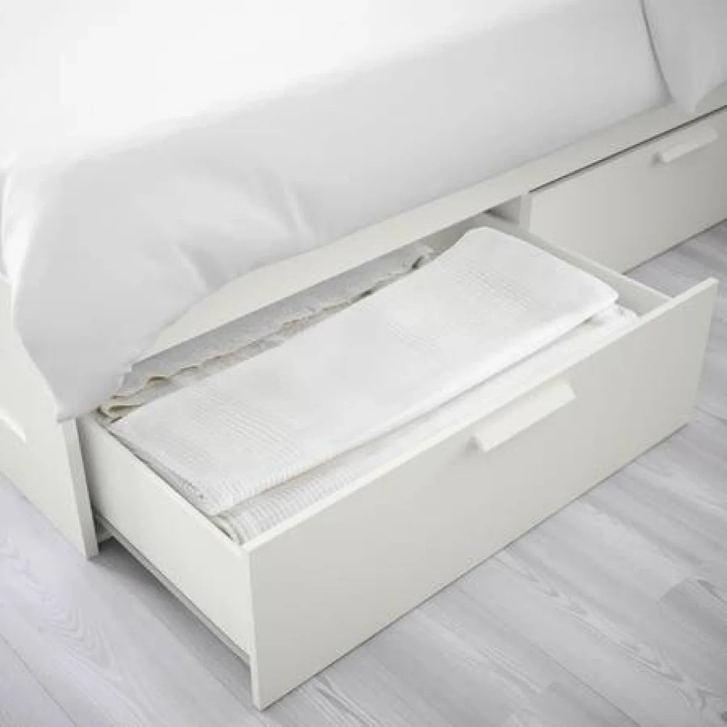 BRIMNES IKEA Bed frame, 4 spacious drawers, Excellent condition image indicator(7)
